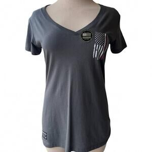 NEW HOWITZER women's family faith friends tee in dark grey